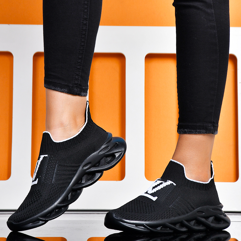 كفش دخترانه LV مدل Rose