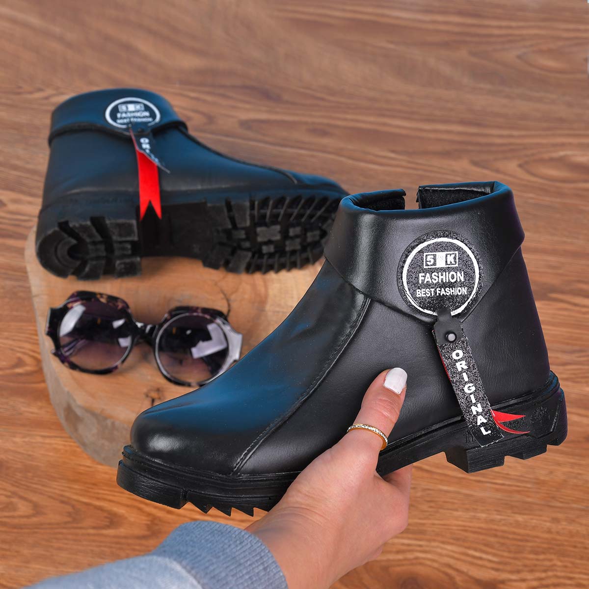 نيم بوت زنانه مدل Homra