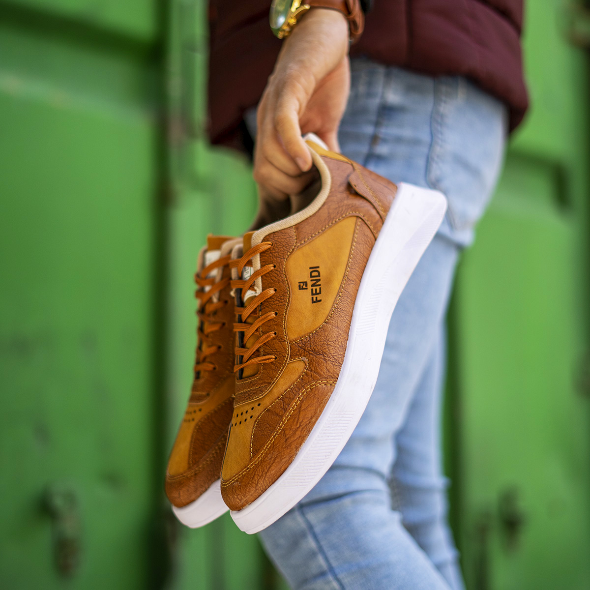 کفش فندی عسلی مردانه مدل Vidash