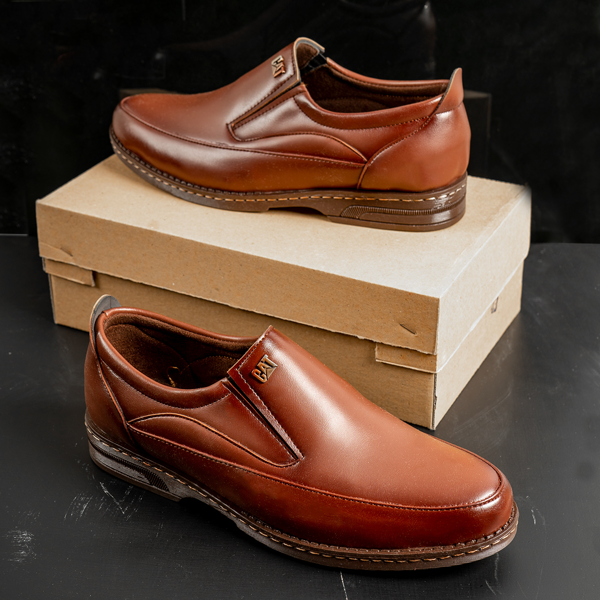 كفش مردانه cat قهوه اي مدل Abit