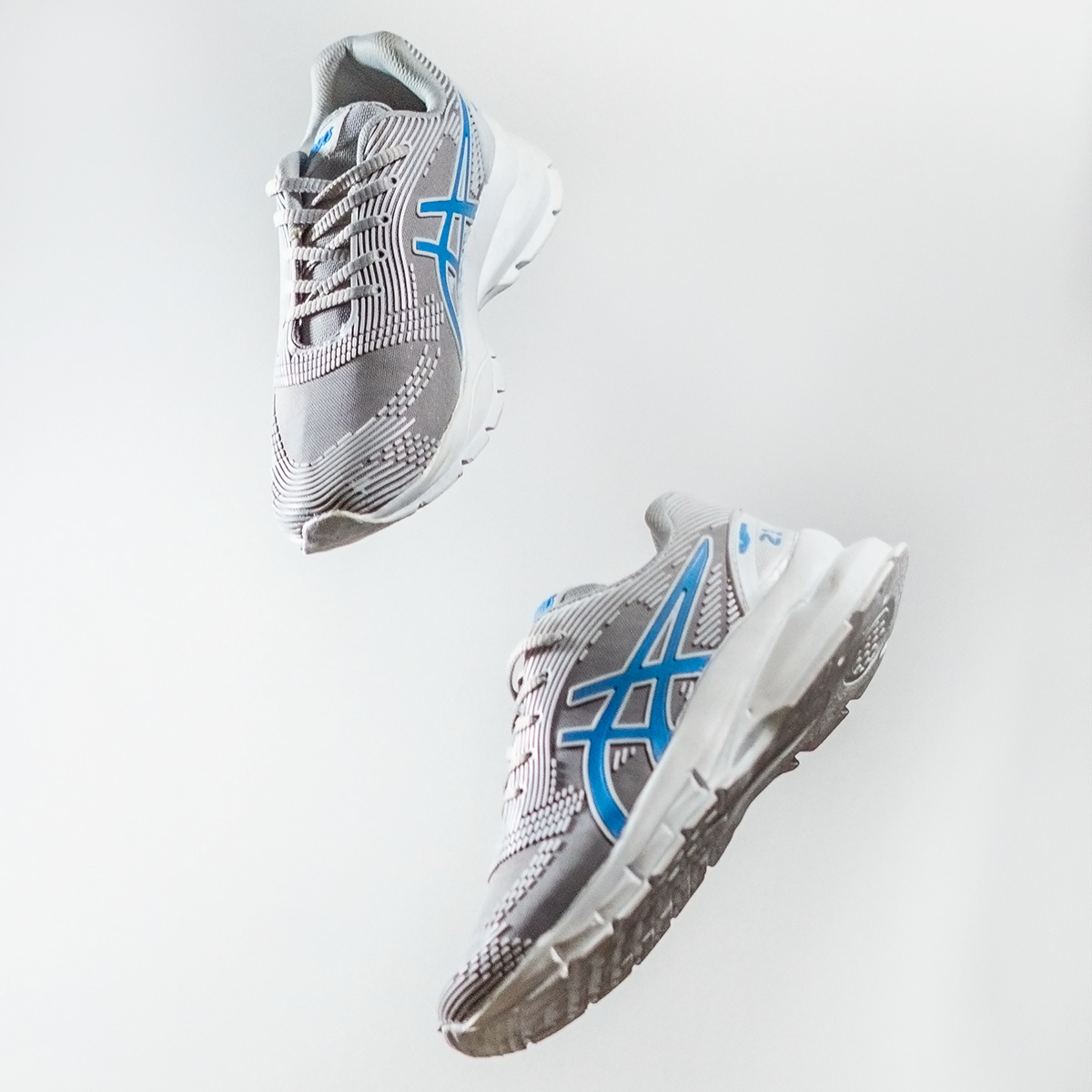 کفش ورزشی اسیکس مردانه طوسی مدل JAVER