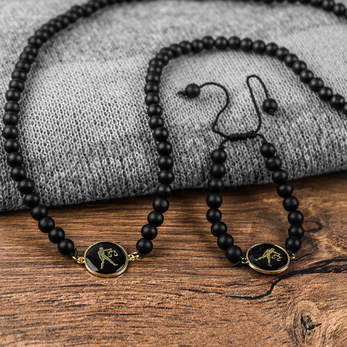 نیم ست مهره ای مشکی مدل Mehr