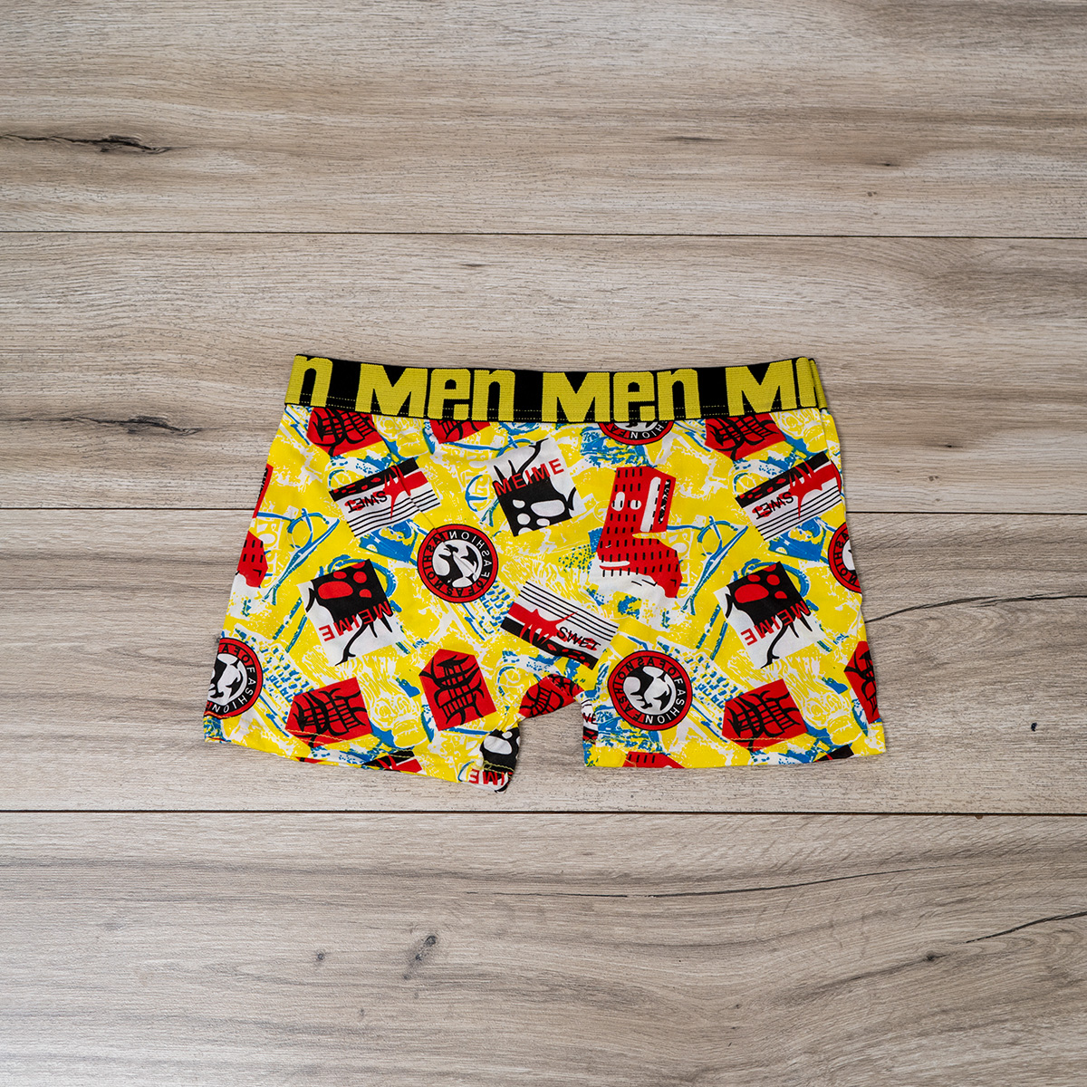 شورت نیم پا (T) مدل .MAN(T)