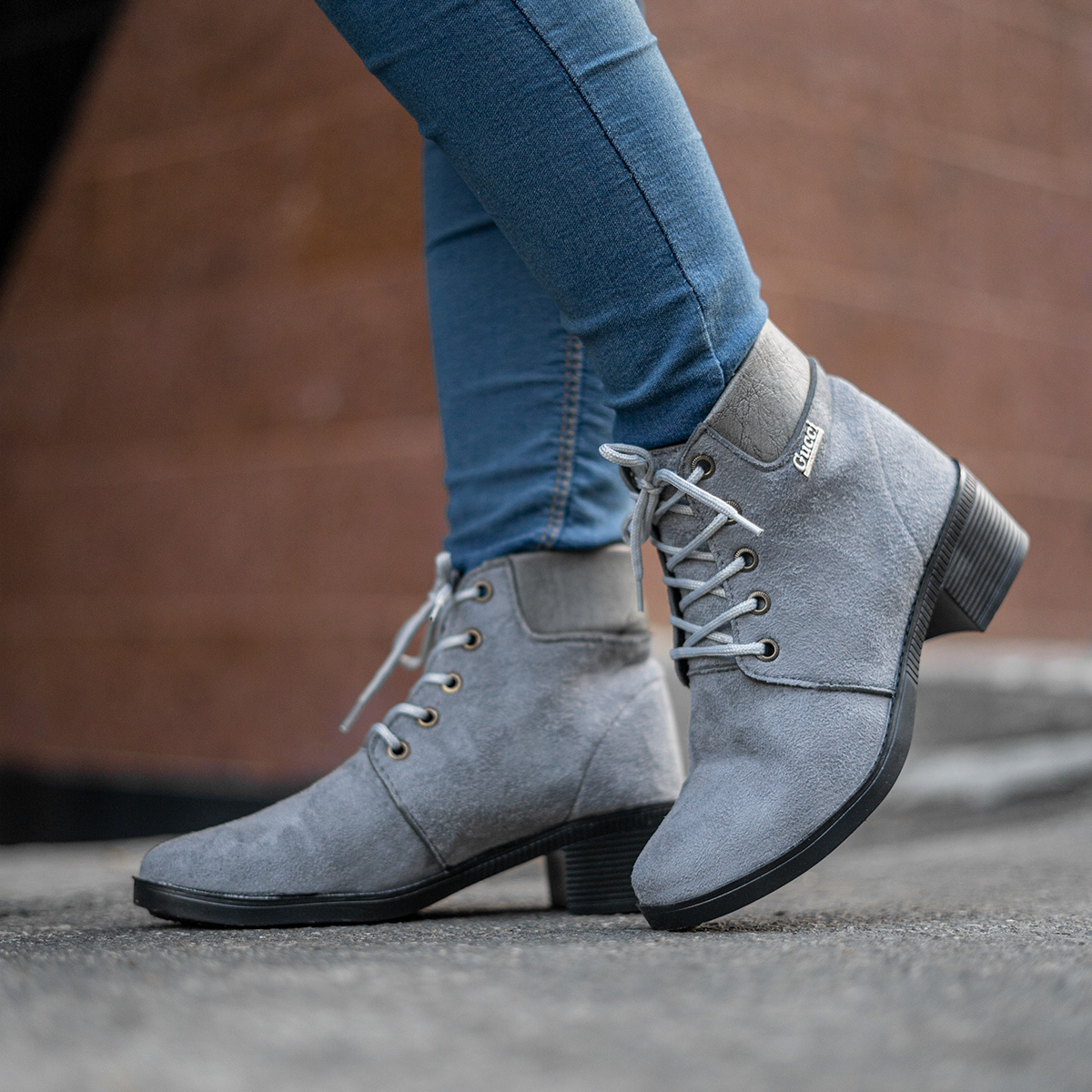 نیم بوت دخترانه طوسی مدل Diana