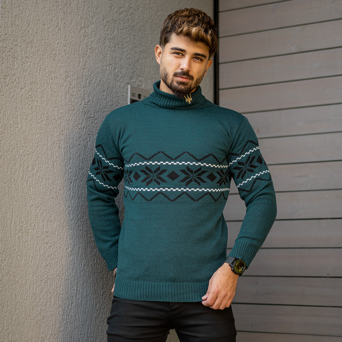 پلیور یقه اسکی کله غازی حاشیه مشکی مدل Arja