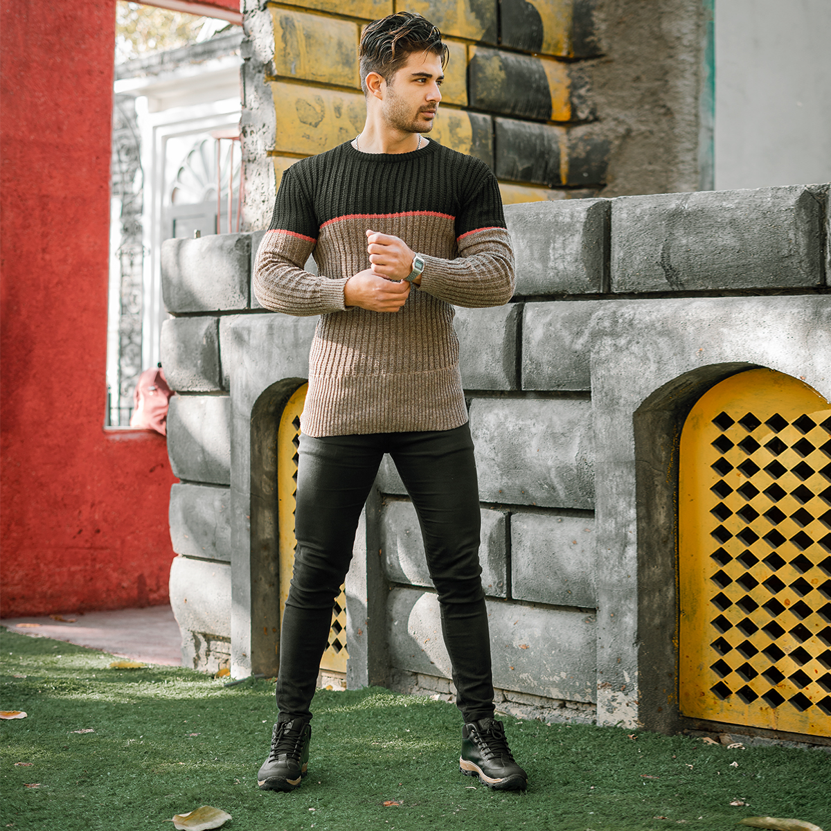 پلیور اندامی (T) کرم مشکی مردانه مدل Adnan