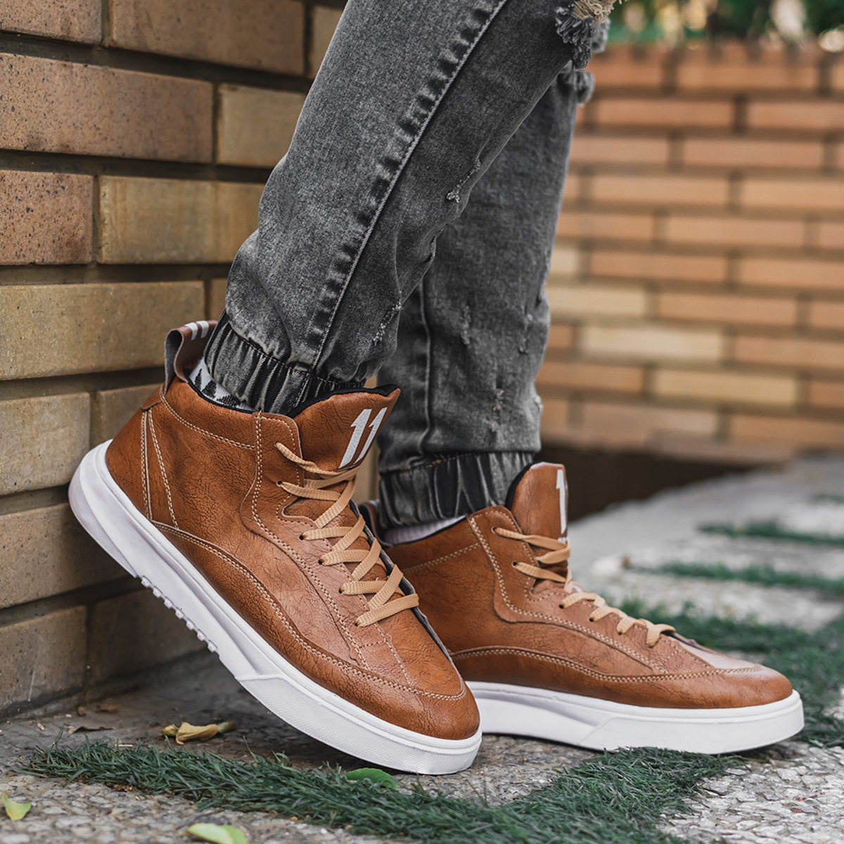 کفش تخت مردانه عسلی تیره مدل 11BYBY