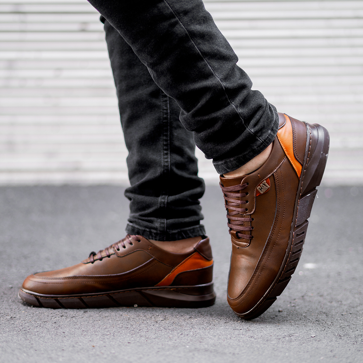 کفش تخت CAT مردانه قهوه ای مدل Bardin