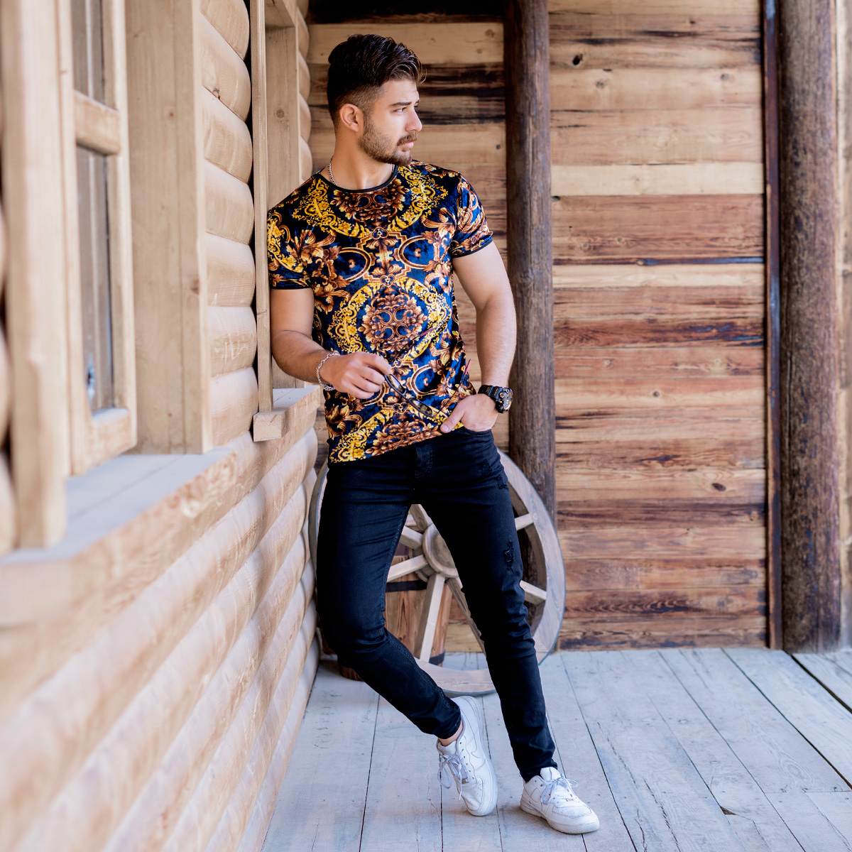 تیشرت مخمل آبی طرحدار مردانه مدل Avin