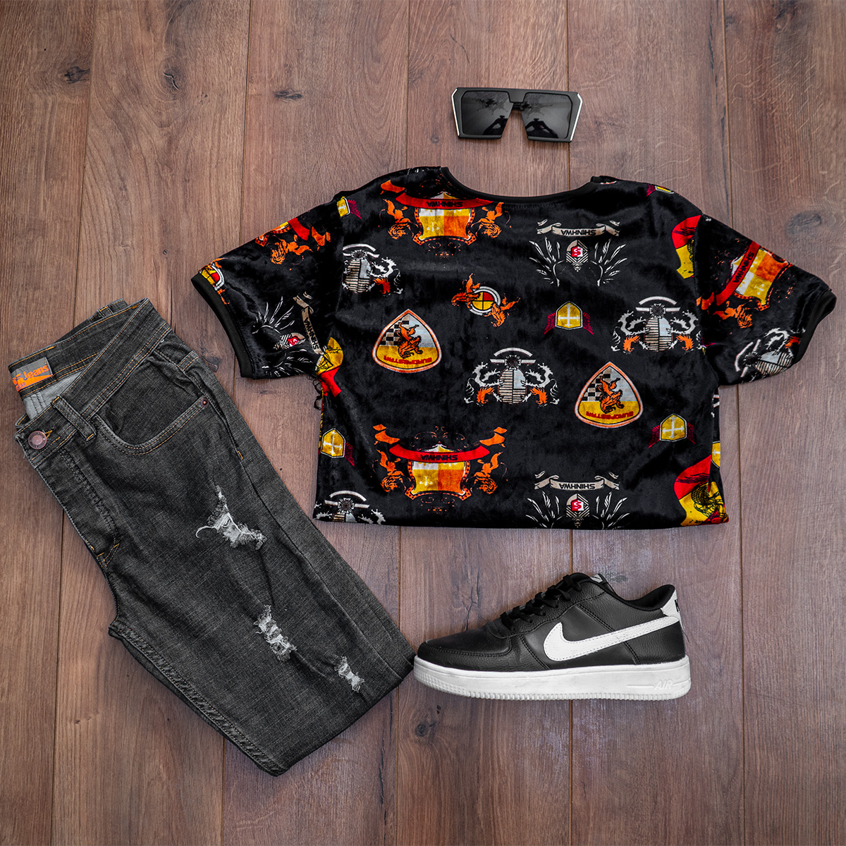 تیشرت مخمل طرحدار مردانه مدلShian