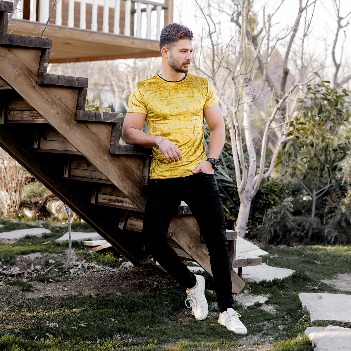 تیشرت مخمل خردلی مردانه مدل Dior