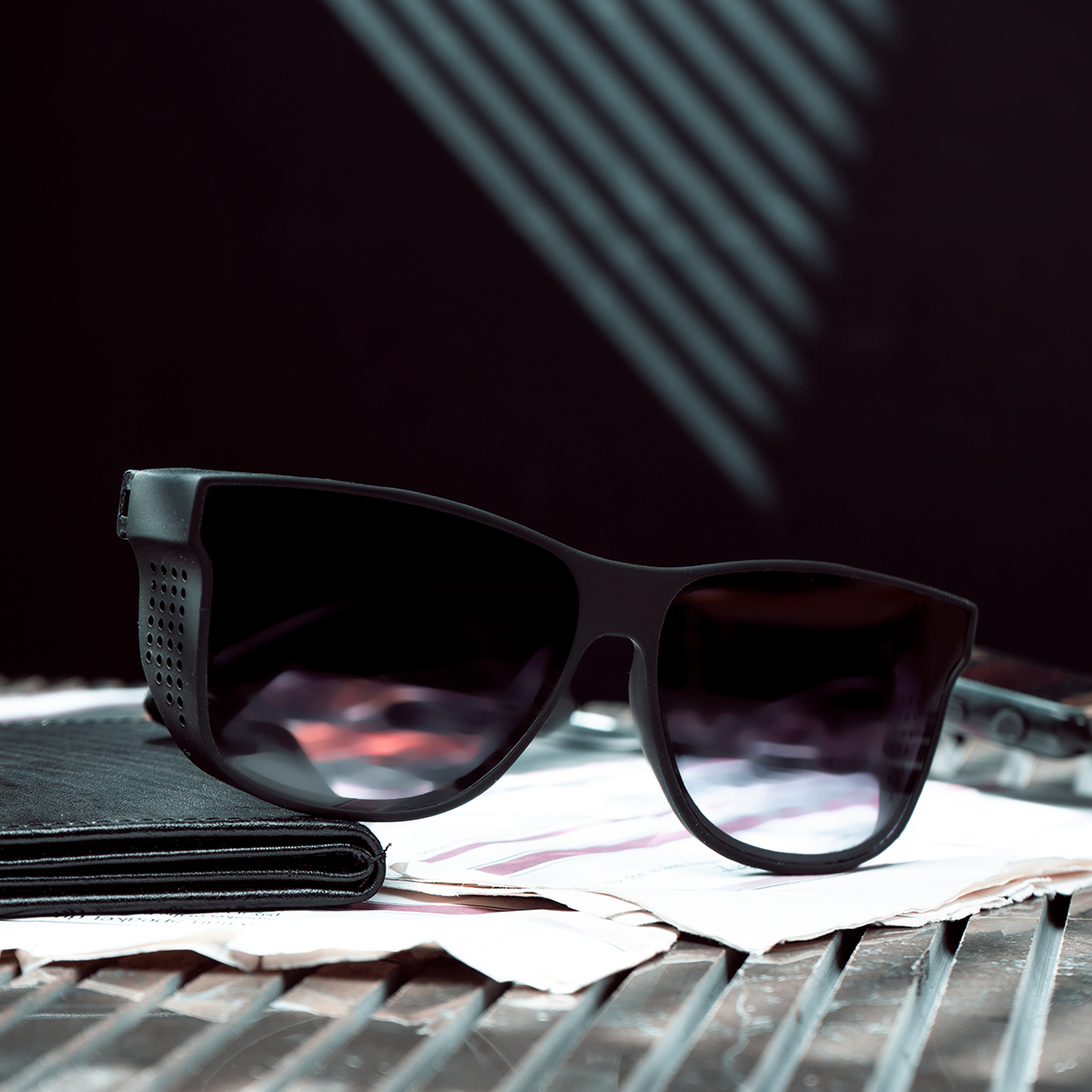 عینک صفحه مشکی مدل FR70