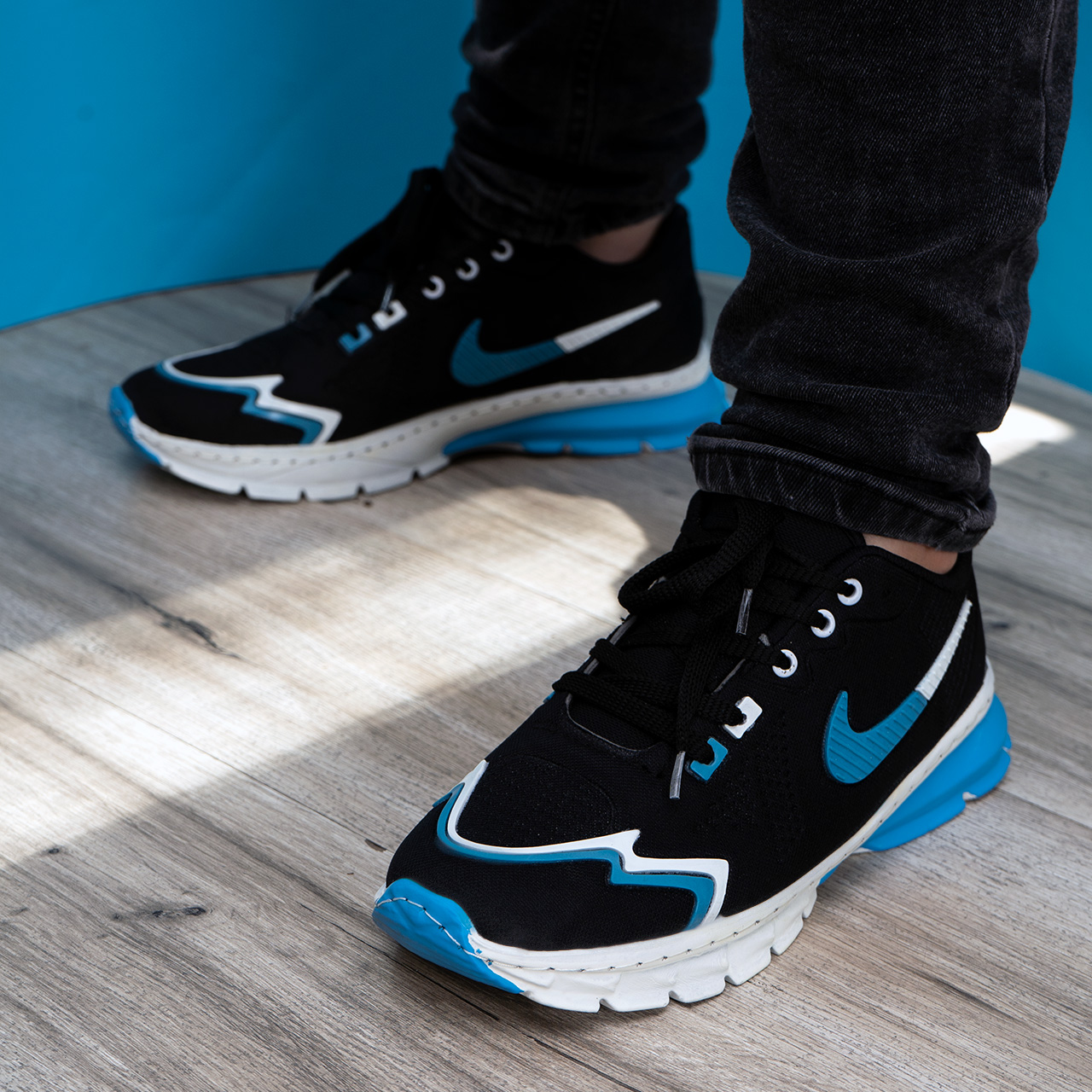 کفش نایک مشکی آبی خط دار مردانه مدل Sibon