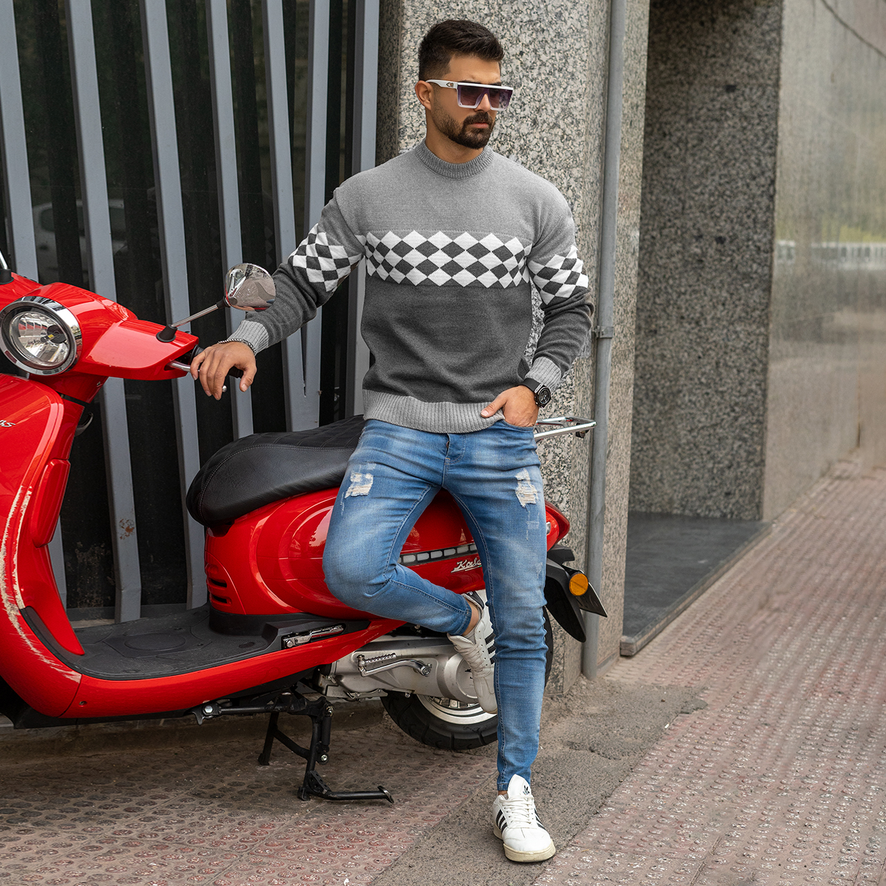 پلیور شطرنجی طوسی مردانه مدل U66