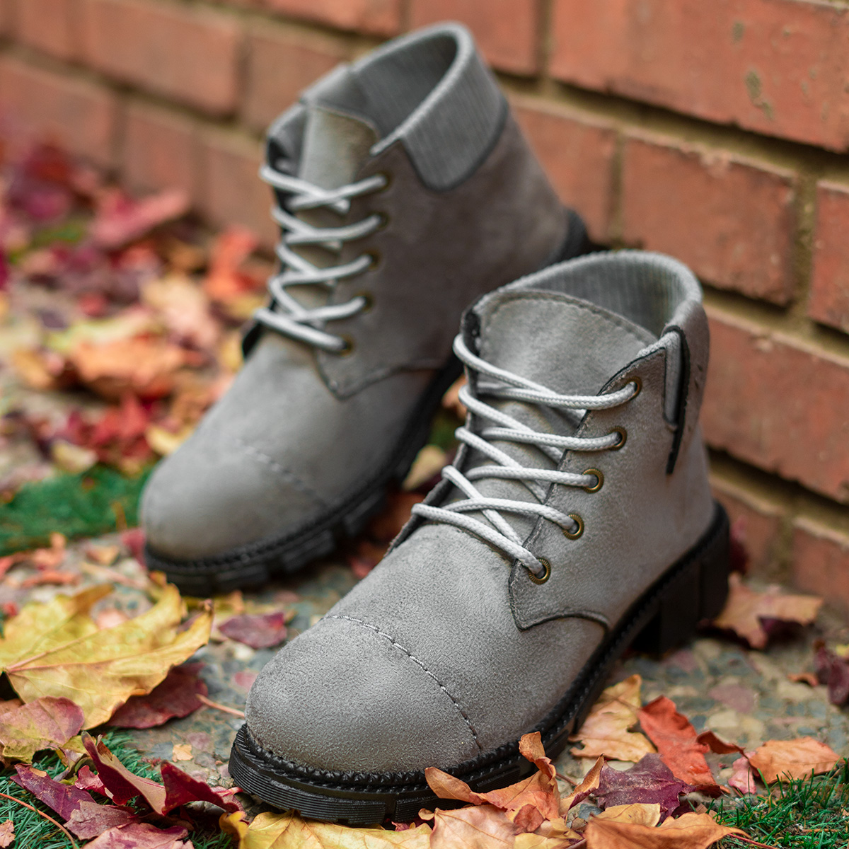 نیم بوت دخترانه طوسی مدل Nadia