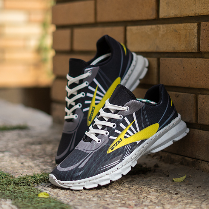 کفش ورزشی مردانه(T) مشکی زرد مدل Brooks