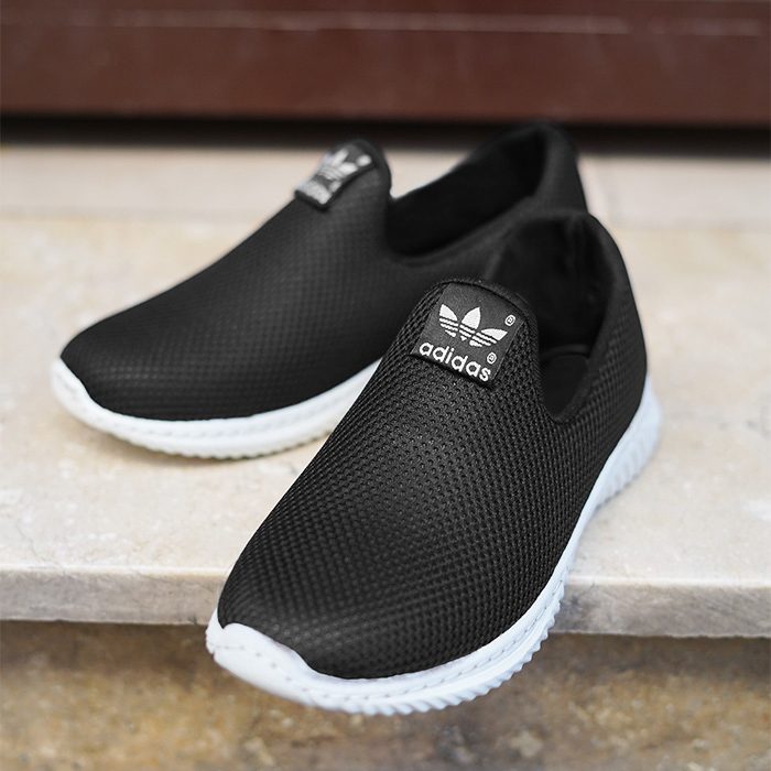 کفش ورزشی مردانه مشکی زیره سفید مدل chabok