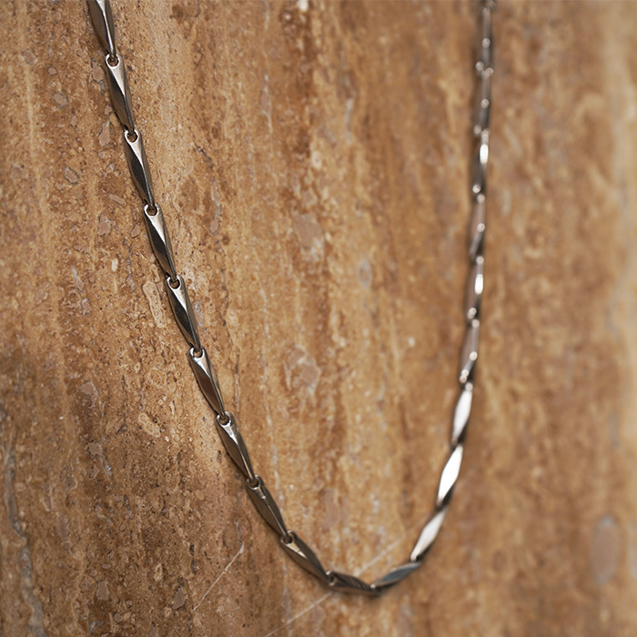 گردنبند مردانه نقره ای مدل C90