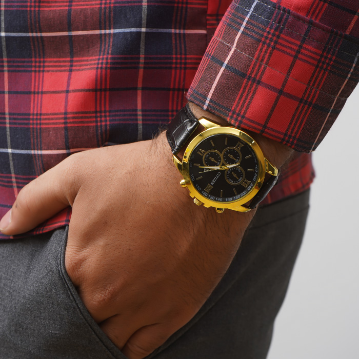 ساعت Citizen مشکی طلایی مدل b99