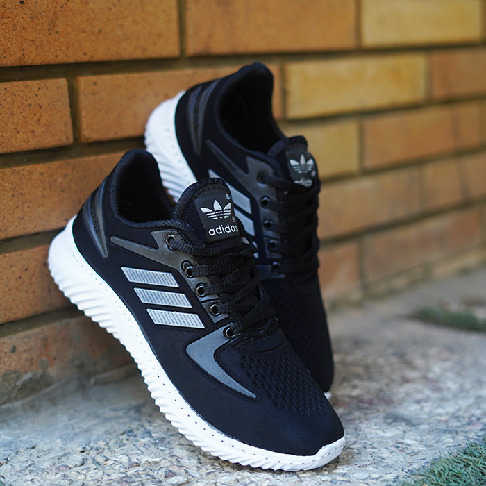 کفش ورزشی مردانه آدیداس مشکی (زیره سفید) مدل zarax