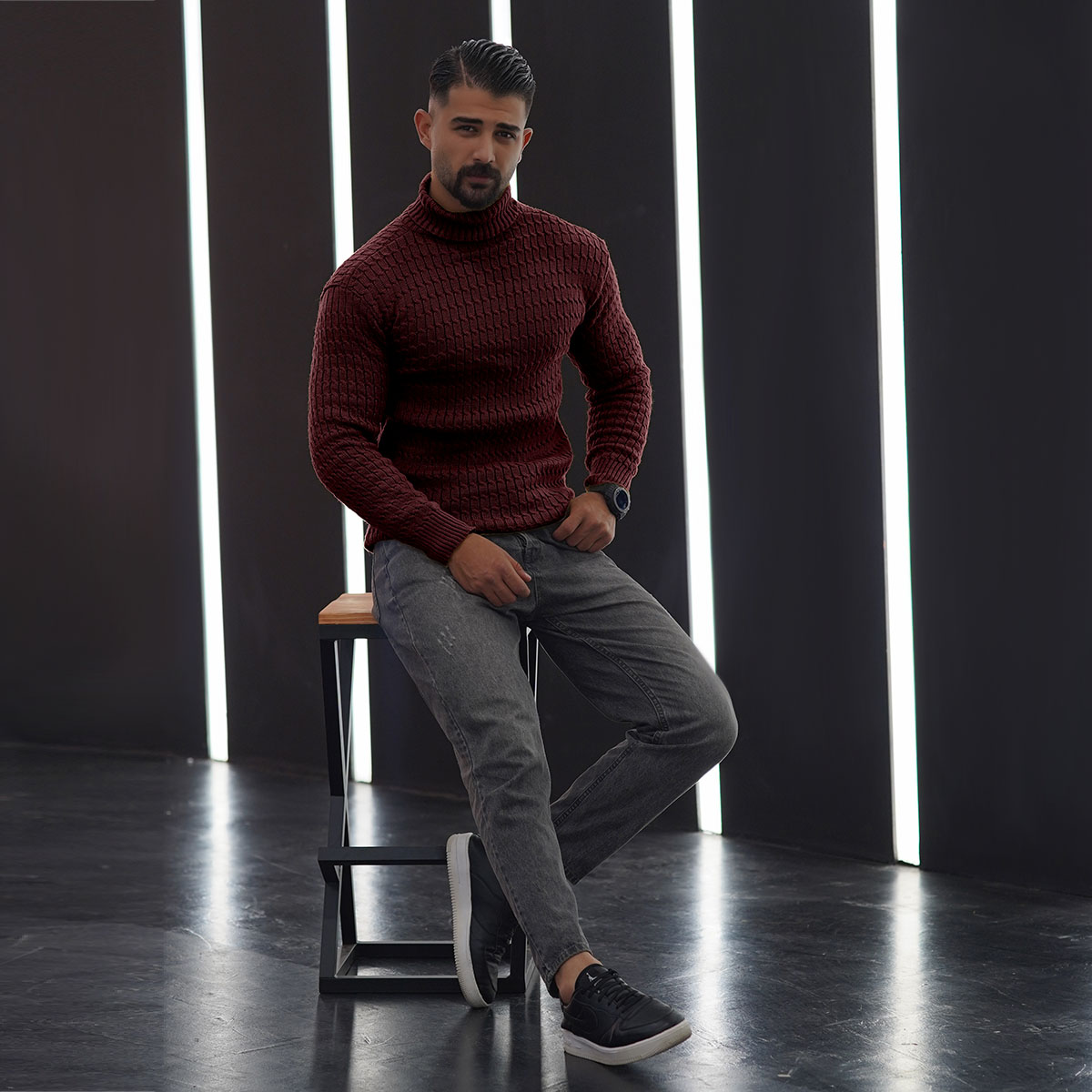 پلیوربافت مردانه زرشکی یقه اسکی مدل Pouyan