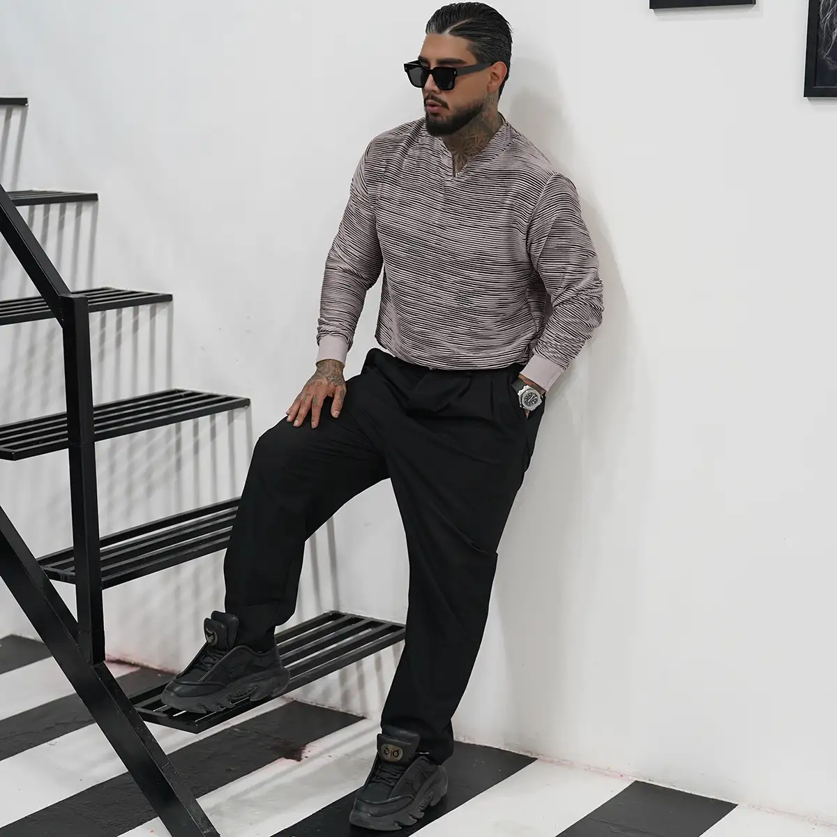 تیشرت آستین بلند یقه کوبایی طوسی تیره مدل Nivad