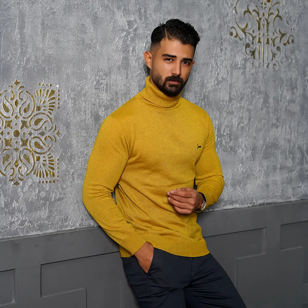 پلیور یقه اسکی پوما خردلی مدل Daryoosh