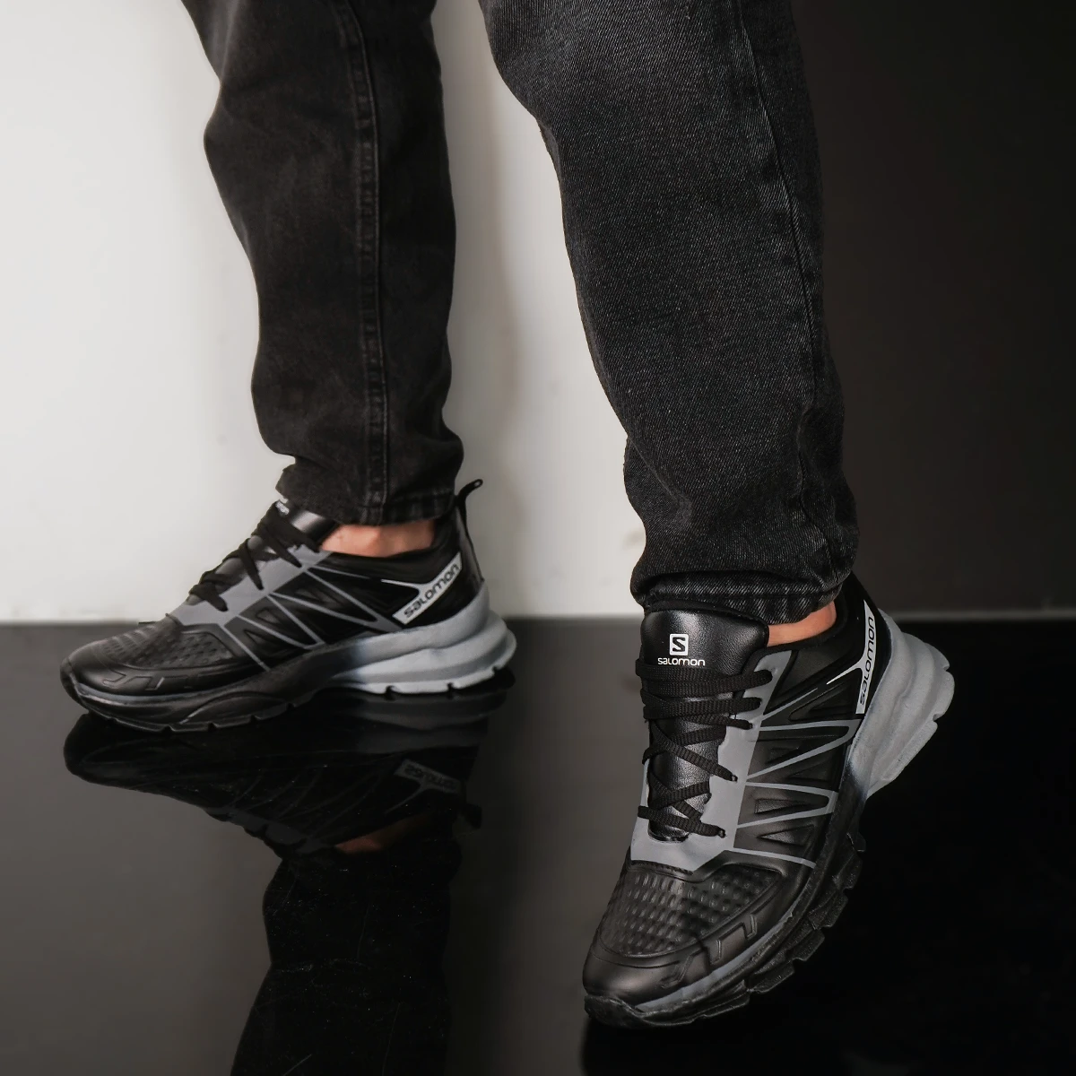 کفش ورزشی مردانه مشکی طوسی مدل simba