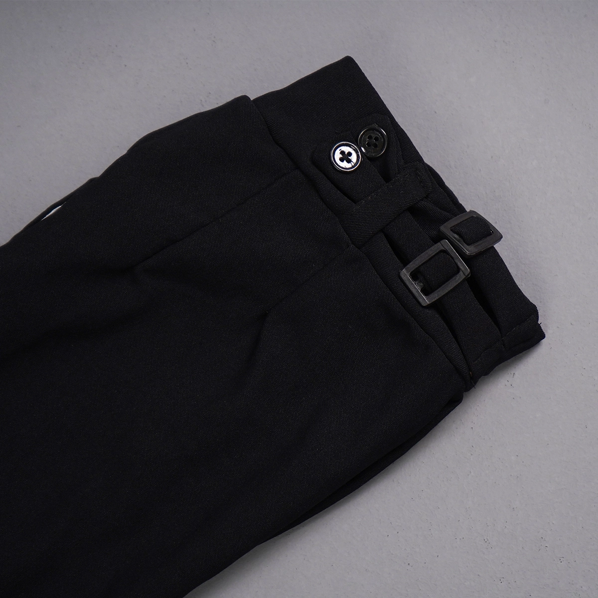 شلوار مردانه مشکی دو دکمه دو سگک مدل kyanosh