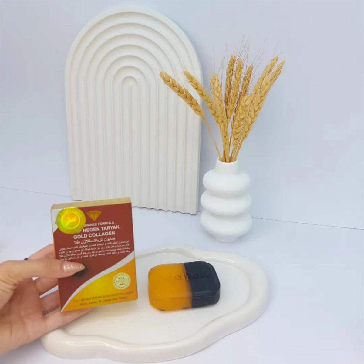 صابون تریاک کلاژن طلا مدل Negin