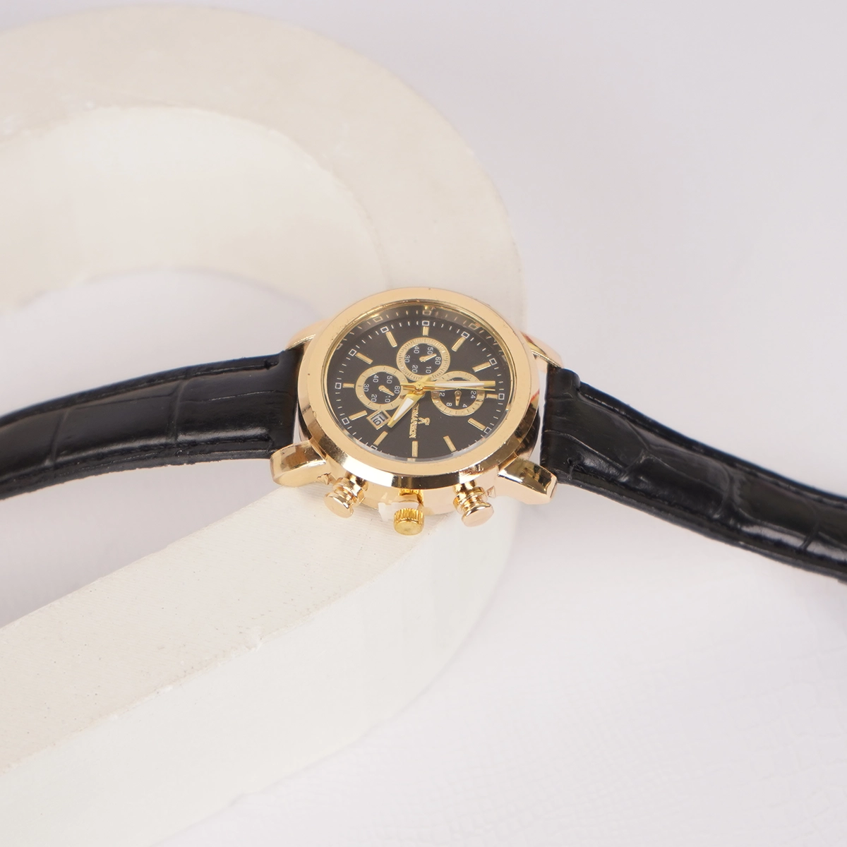 ساعت مچی مشکی طلایی Romanson زنانه مدل W880