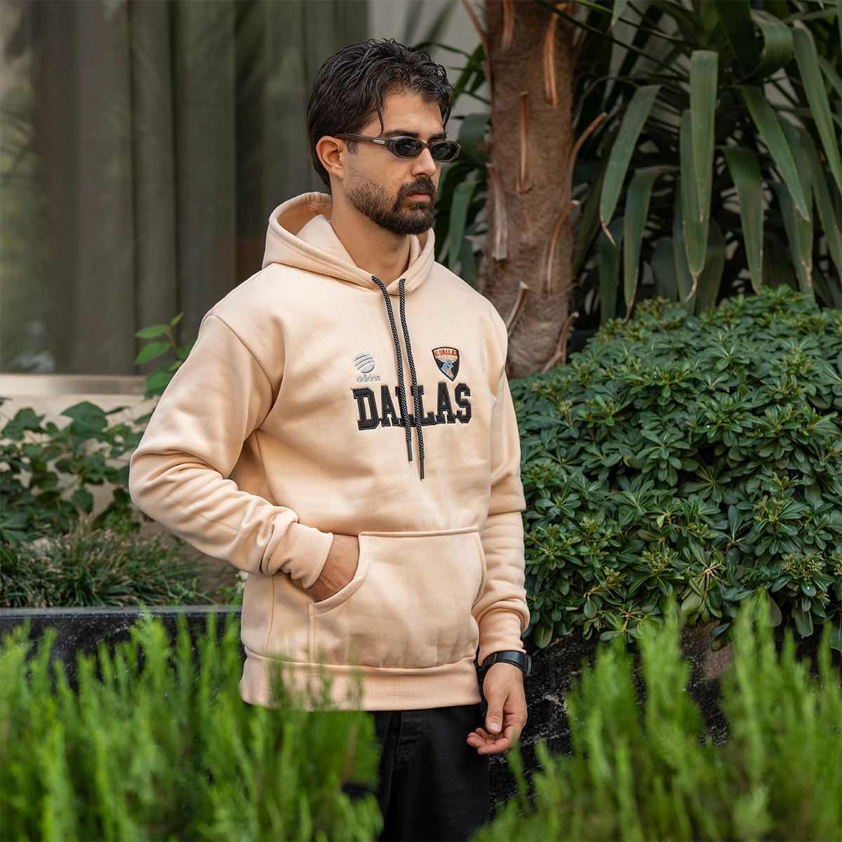 هودی مردانه کرم مدل Dallas