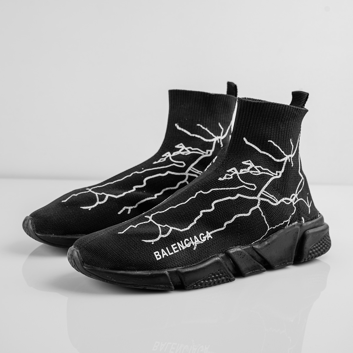 کفش ورزشی Balenciagaمردانه مشکی مدلAgras